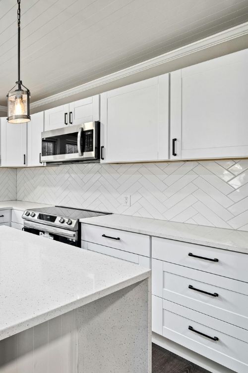 A Fully Furnished Kitchen